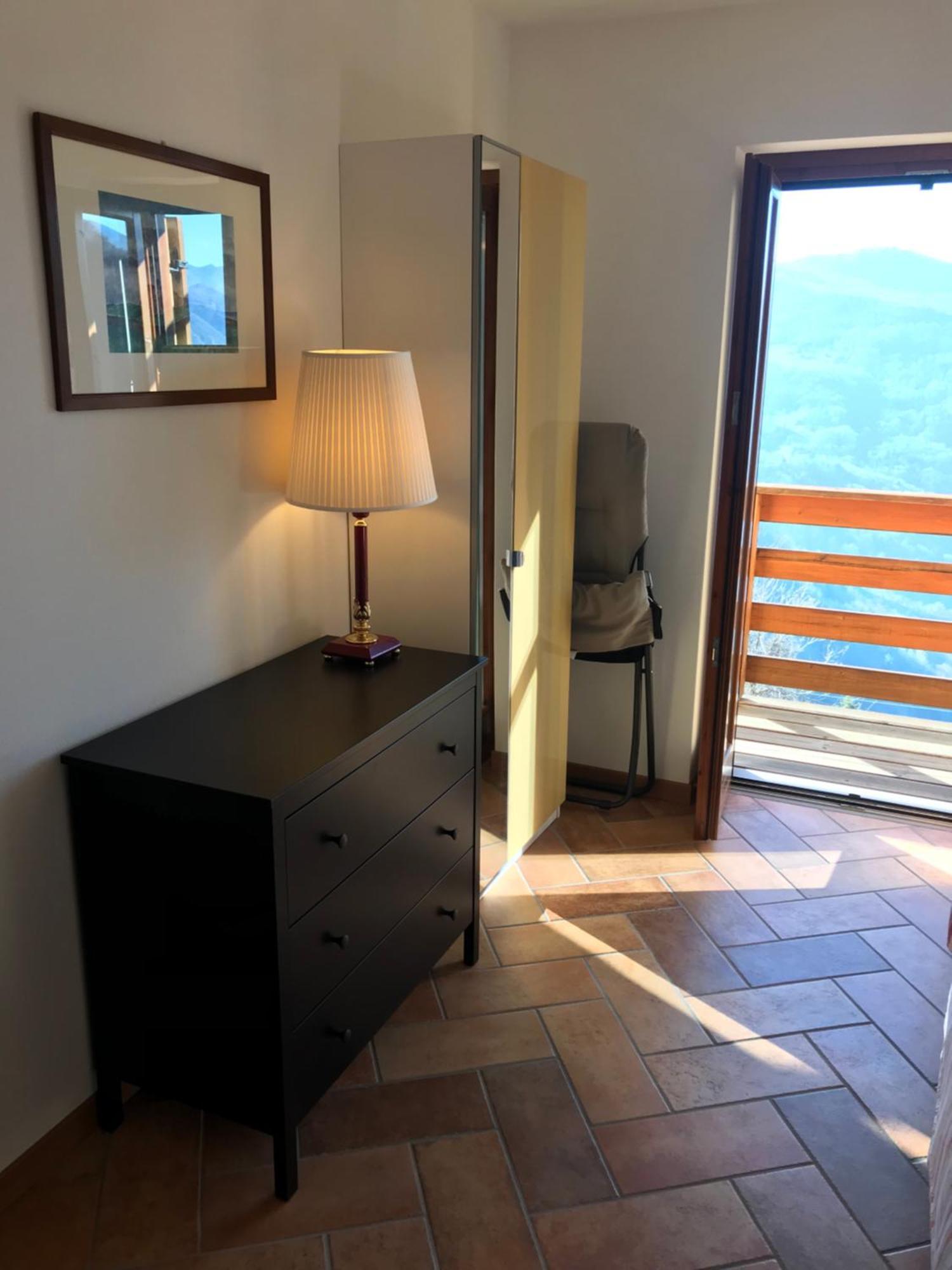 Casa Con Vista Apartment Costa di Serina Luaran gambar